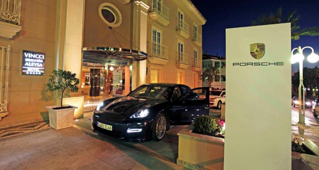 วินซี ซีเล็คชั่น อเลย์ซา โฮเต็ล บูทิก แอนด์ สปา Hotel เบนัลมาเดนา ภายนอก รูปภาพ Porsche Museum